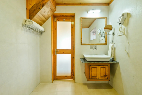 Oakwood Cottage