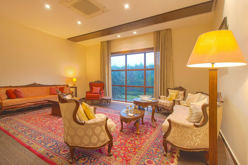 Ekant Villa w/ Outdoor Pool