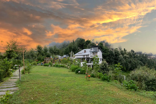 Hydrangea Hill (Entire Estate)