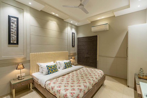 D’Amour w/ Breakfast