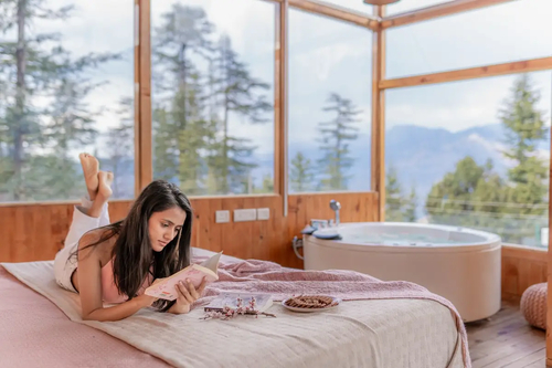 Van Gogh's Treehouse|Jacuzzi|Bonfire|Starry Nights