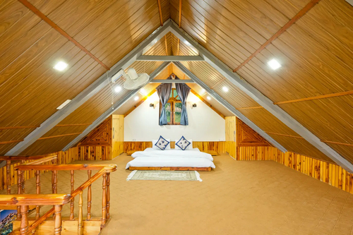 Cedarwood Cottage