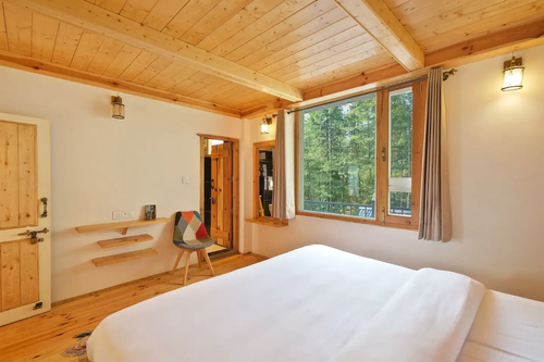 Theog 2BHK Loft with Patio