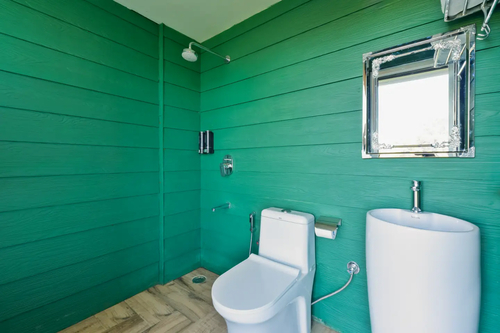 Nest by The Kiana W/ Indoor Jacuzzi