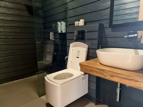 The Woodpecker-Private Cottage