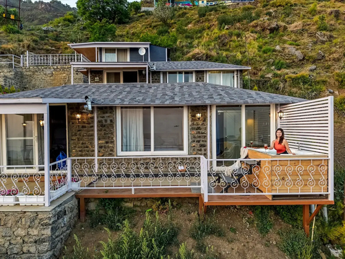 Top Tibba -Hilltop Stone Chalet 1