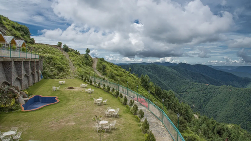 Stone Cottage | Mountain-view | Patio | Kufri