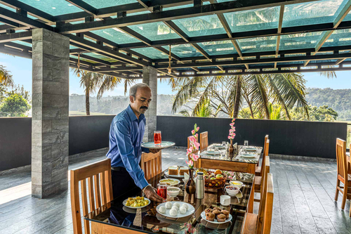 Bloom @ The Rivernook