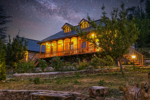 Cedarwood Cottage