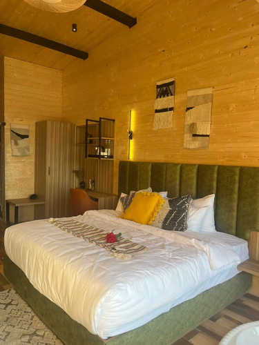 Heaven by The Kiana W/ Indoor Jacuzzi