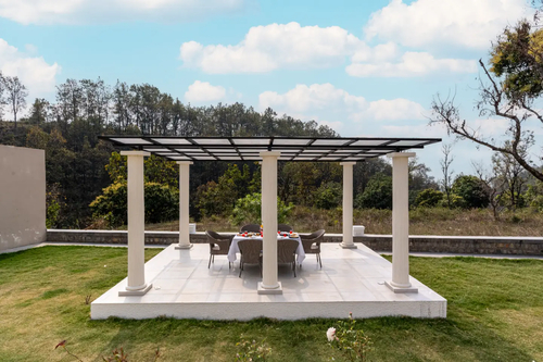 Sukh Saklana Haveli: Suites