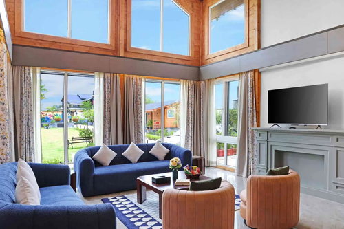 Esh Cottage Birch | Hilltop 4-BHK Retreat with Open-air Jacuzzi, Shared Garden, Pool & Cosy Lounge