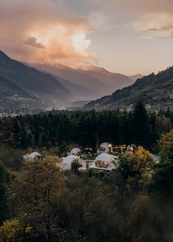 Imperial Glamping Dome 1