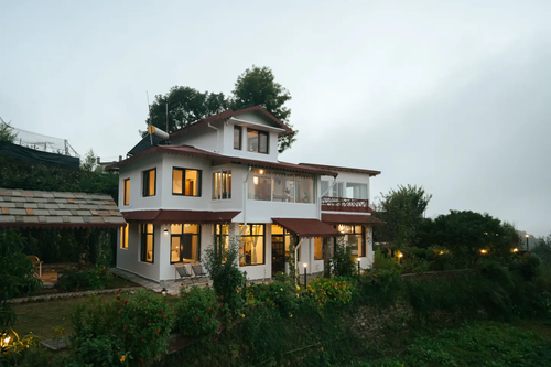 The Clairmont Cottage