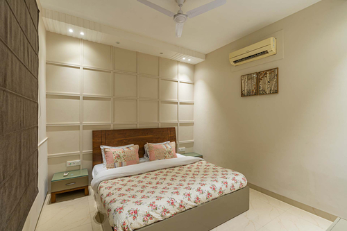 D’Amour w/ Breakfast