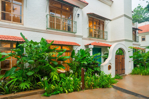 Amayah Rasa | 4-BHK Opulent Villa With Steam Room, Open Shower, Private Pool & Lift