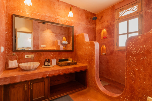 Amayah Tattva | 3- BHK Escape With Steam Room, Open-to-Sky Shower & Private Pool