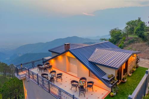 Konifer Greyvine | Hillside 9-BHK Retreat with Attic, Scenic Views, Garden & Outdoor Seating