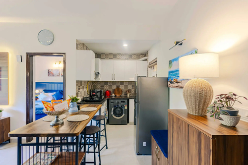 Veera Marina | Charming 3-BHK Apt Near Candolim Beach With Common Pools & Lift 