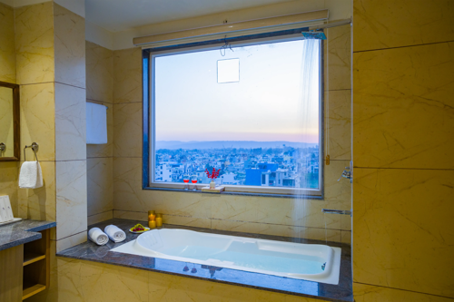BYDM The Sky Heaven | Charming Pet-friendly 4-BHK Penthouse 15 Min from Triveni Ghat With Balcony, Bar & Lift