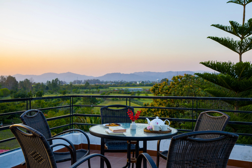 Farm Naturelle | Pet-friendly 3-BHK Farmhouse Near Jim Corbett With Garden, Terrace & Orchards 
