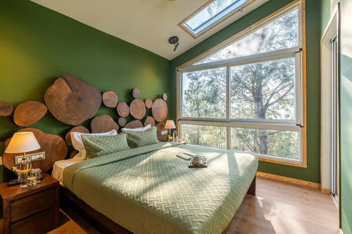 Sirmour Baag Merlot | Hillside Pet-friendly Cottage With Jacuzzi, Balcony & Restaurant