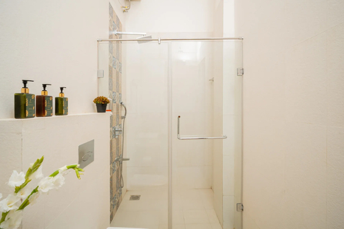 Villa Aarna | Tropical 3-BHK Villa Near Ozran Beach With Private Pool & Lounge Area