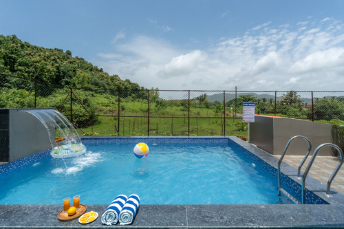 Outdoor swimming pool