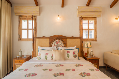 Amayah Oshaan | 9-BHK Indo-Portuguese Escape With Common Pool