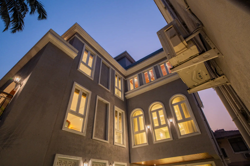 Solace Teal | Charming Pet-friendly 5-BHK Getaway With Private Pool | Grand Dining & 2 living spaces