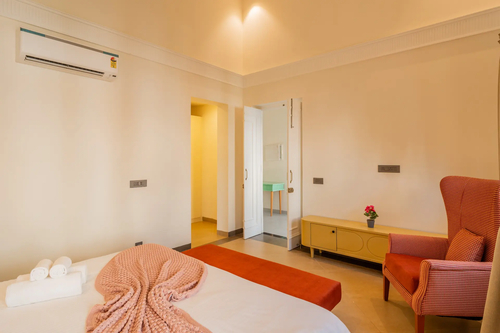 Laguna Aurelia | Luxe 4-BHK Villa Near Popular Beaches With Pvt Pool & Garden 
