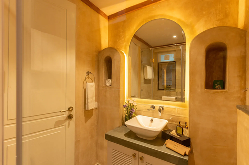 Vacasa | 5-BHK | Pvt Pool & Lift | Pet-friendly