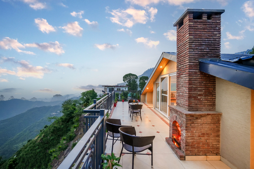 Konifer Greyvine | Hillside 9-BHK Retreat with Attic, Scenic Views, Garden & Outdoor Seating