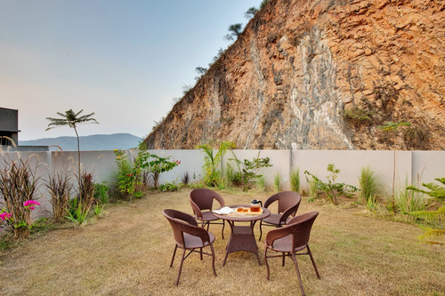 Shourya Bliss | 3-BHK | Pvt Pool & Garden | Scenic Views