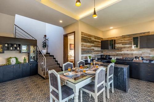 Heaven in Hills Kahili | Pet-friendly 2-BHK Villa With Private Pool & Garden 