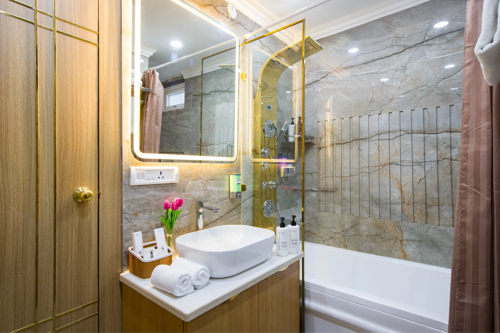  Miyabi Premium Suite | Chic 1-BHK Suite With Common Pool, Terrace & Gym