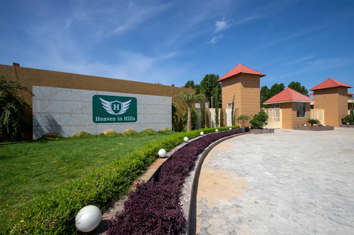 Heaven in Hills Kahili | Pet-friendly 2-BHK Villa With Private Pool & Garden 