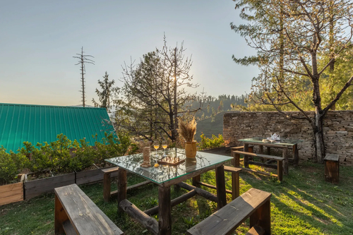 Skylounge | Pet-friendly Traditional 4-Bedroom Retreat With Sauna & Garden Near Haku Temple