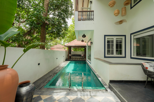 Private swimming pool