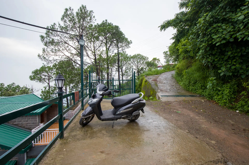 Monte Heights | Tranquil 6-BHK Getaway With Garden, Patio, Gazebo & Scenic Views
