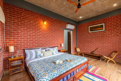 Fleur De Lis | 3-BHK + Attic | Garden | Scenic views