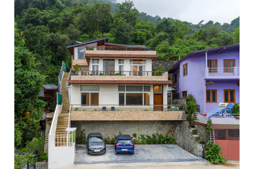 Antarmann Casa Zenith | 6-BHK | Terrace | Balcony | Lake View