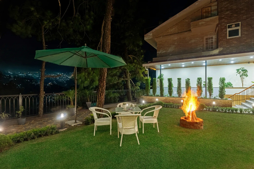 Evaara Woods Breeze | 3-BHK Retreat With Common Garden & Sitting Area