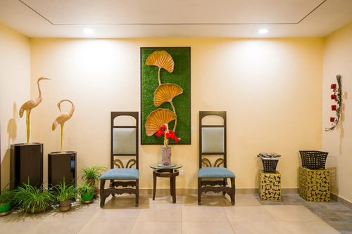 Lakeview Manor | Charming 5-BHK Lakeside Retreat With Garden & Balconies