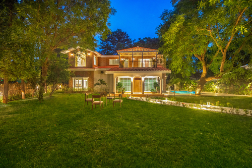 Varsha Greens | A 4-BHK Retreat on 0.8-Acre Land with Private Pool, Lush Garden & Outdoor Patios