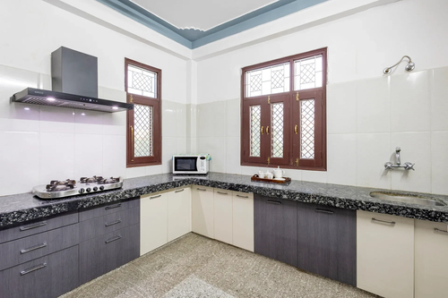 Abhimanyu Mansion Sapphire | 4-BHK Heritage Haveli With Outdoor Dining Area & Garden in City Centre