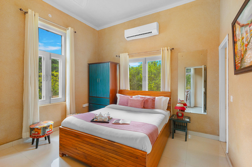 Raha Farms | 2-BHK Pet-friendly Retreat with a Garden, Shared pool, Restaurant, Library, & Game zone