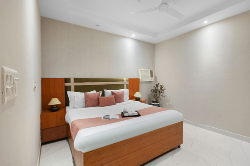 Krishna Manor | 3-BHK Farmhouse With Private Pool & Lush Garden | Near Noida Expressway