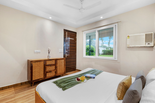Krishna Manor | 3-BHK Farmhouse With Private Pool & Lush Garden | Near Noida Expressway