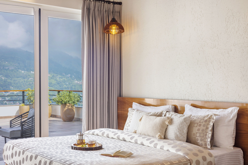 Antarmann Casa Ember | 2-BHK | Terrace | Lake View